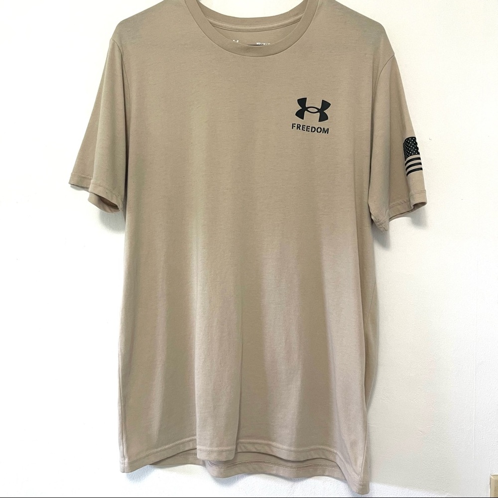 Under Armor, Freedom, Desert camo, Loose fit short sleeve t-shirt, soft,